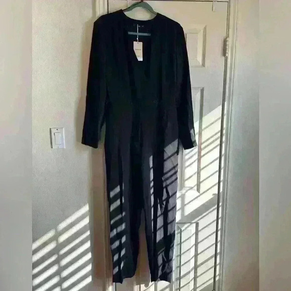 NWT Mango Black Belted jumpsuit - Picture 3 of 11